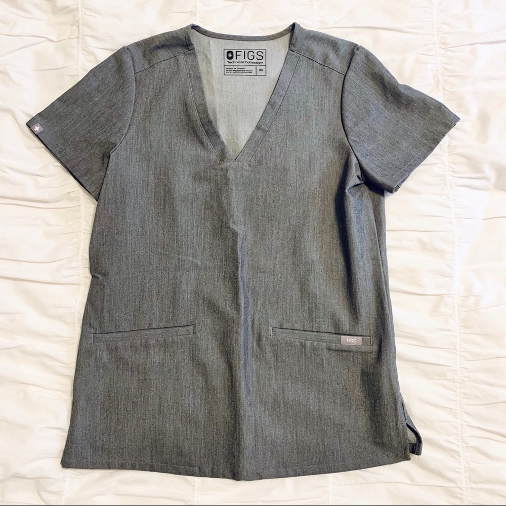 Figs Gray Three Pocket Top & Cargo Bottoms - Picture 6 of 6